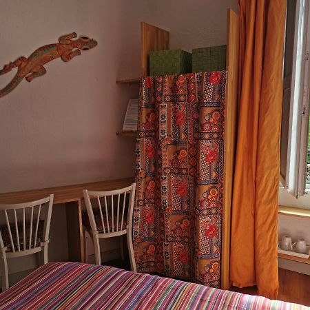 Bed and Breakfast Logis Des Douves Tiffauges Экстерьер фото